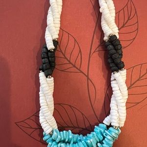 18” Puka Chip Shell Necklace